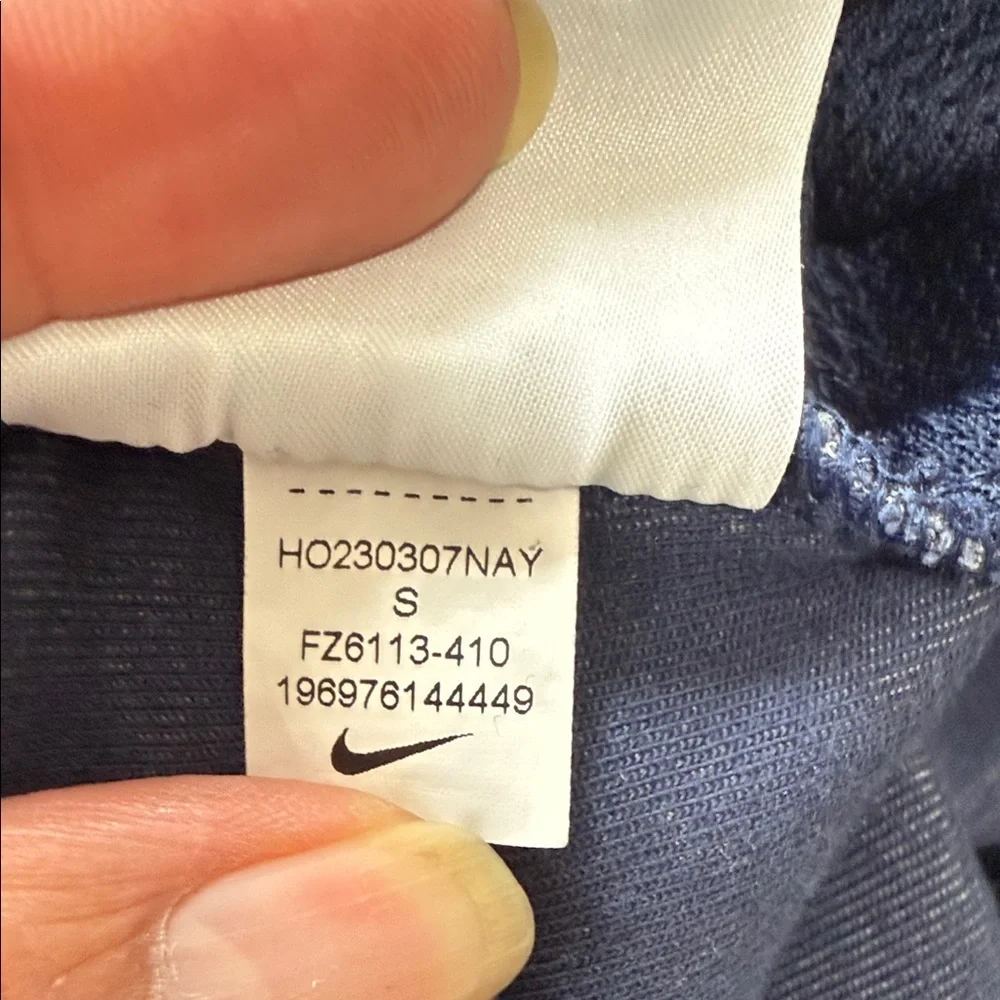 Nike Men's Navy Joggers